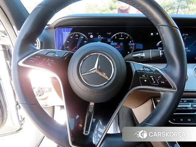 Mercedes-Benz E-Class W213 id 3697470 из Кореи 18