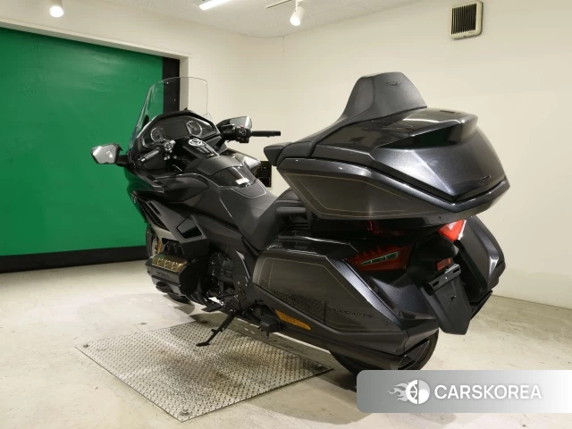 Honda GL1800 TOUR DCT id 4386986 из Японии 8