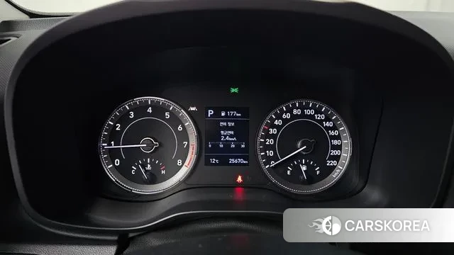 Hyundai Venue id 3561926 из Кореи 18