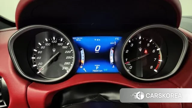 Maserati Levante id 3582752 из Кореи 18