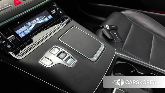 Hyundai The New Grandeur IG Hybrid id 3859948 из Кореи 18