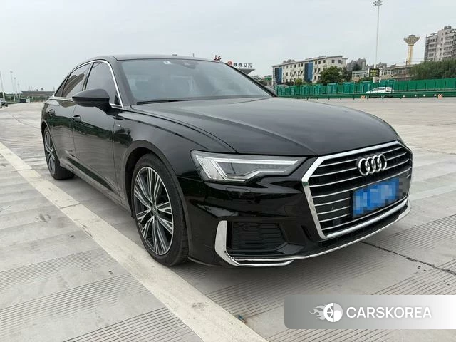 Audi A6L id 4399873 из Китая 8