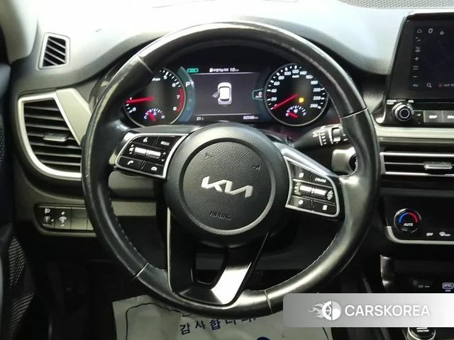 Kia Seltos id 4848507 из Кореи 16
