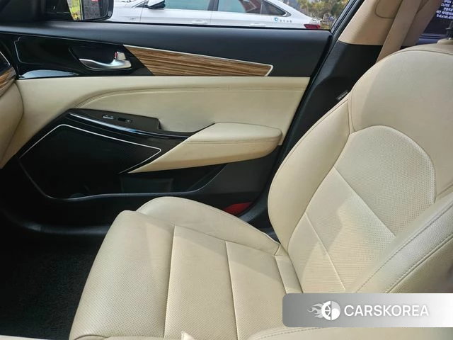 Kia Come New K7 id 3829347 из Кореи 13