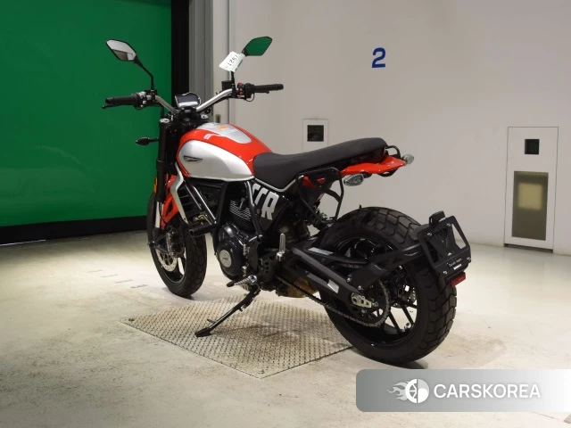 Проданный Ducati SCRAMBLER ICON id 4374412 из Японии, фото 8