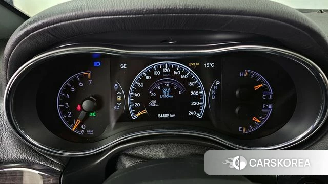 Jeep Grand Cherokee id 4285511 из Кореи 18
