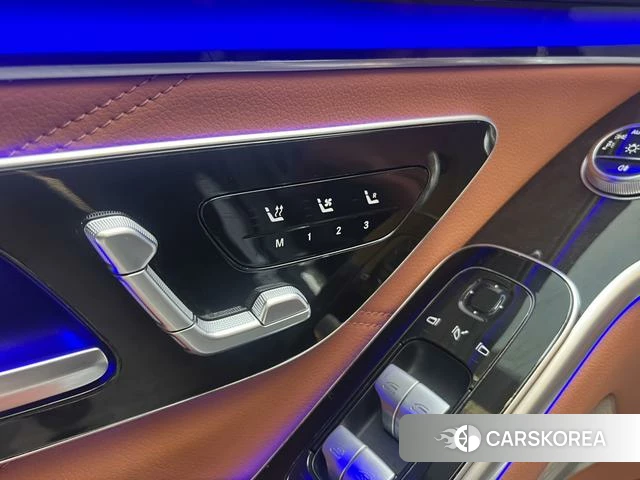 Mercedes-Benz Maybach S-class id 4348364 из Китая 25