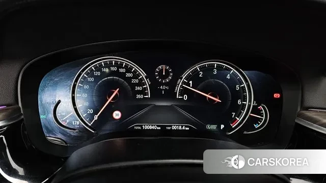 BMW 5 Series (G30) id 3599186 из Кореи 18