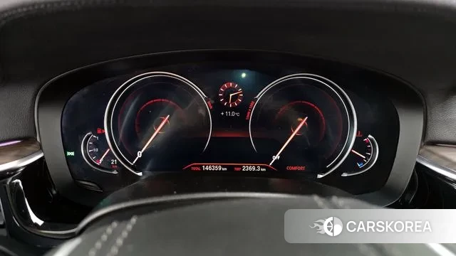 BMW 5 Series (G30) id 3789712 из Кореи 18