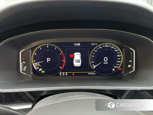 Volkswagen Passat id 4255817 из Китая 19