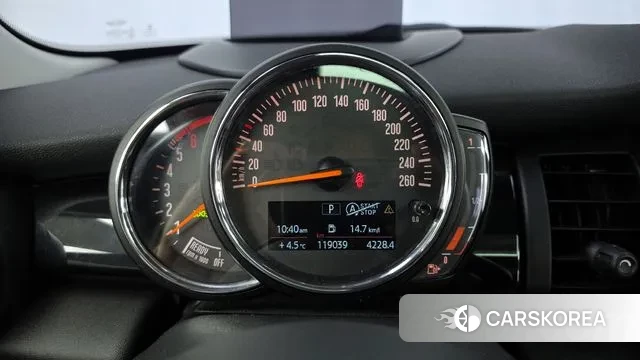 Mini Cooper D id 3692490 из Кореи 18