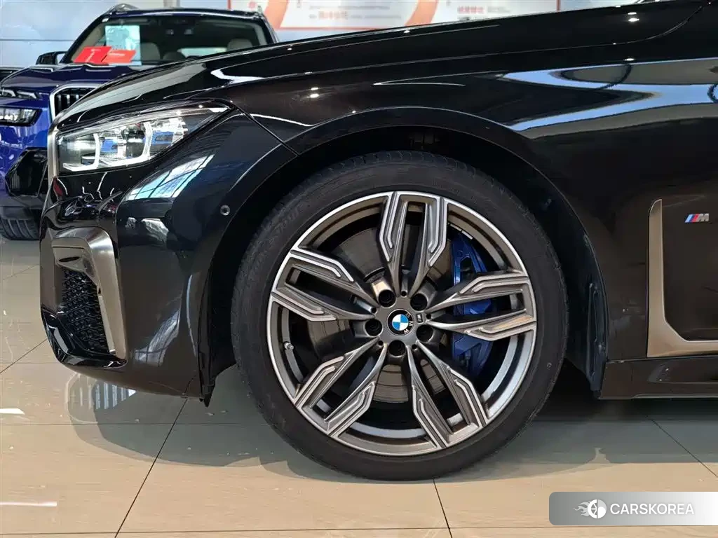 BMW 7 series id 4599836 из Китая 28