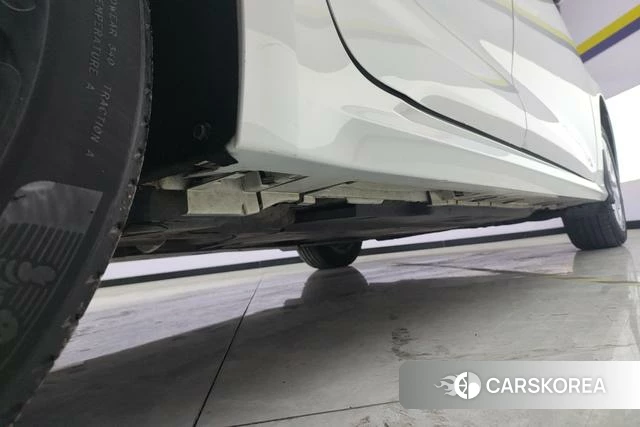 Toyota Corolla id 4213238 из Китая 15