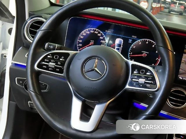 Mercedes-Benz E-Class W213 id 4654780 из Кореи 18