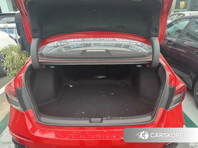 Honda Civic id 4333501 из Китая 8