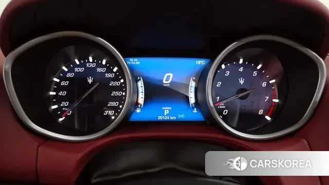 Maserati Ghibli id 3367121 из Кореи 18
