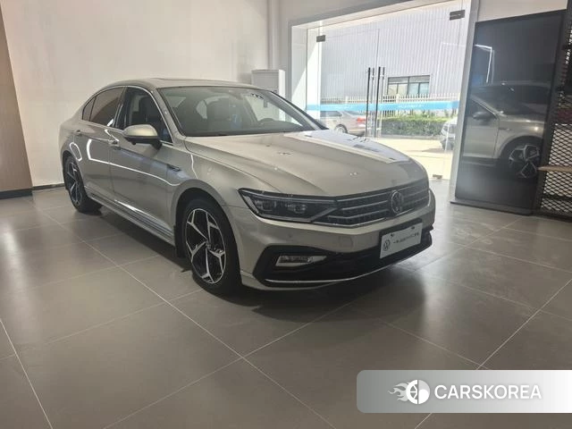 Volkswagen Magotan id 4271527 из Китая 9