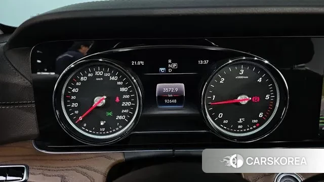 Mercedes-Benz E-Class W213 id 3396993 из Кореи 18