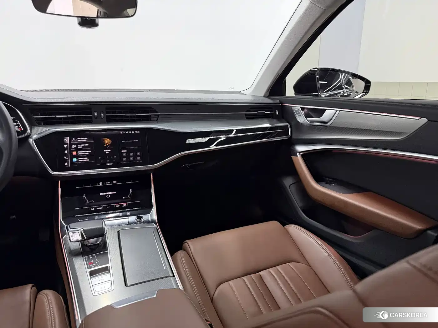 Audi A6L id 4583612 из Китая 17