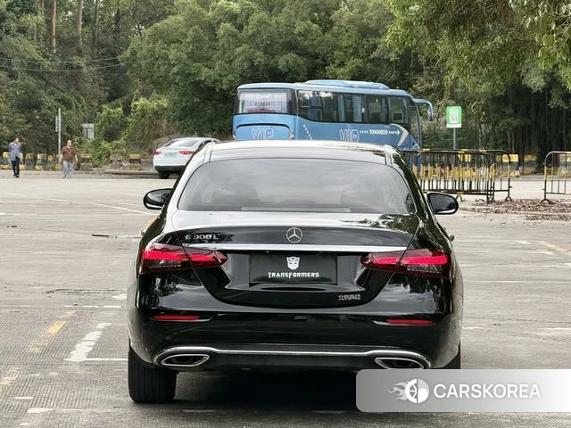 Mercedes-Benz E-class id 3939392 из Китая 15