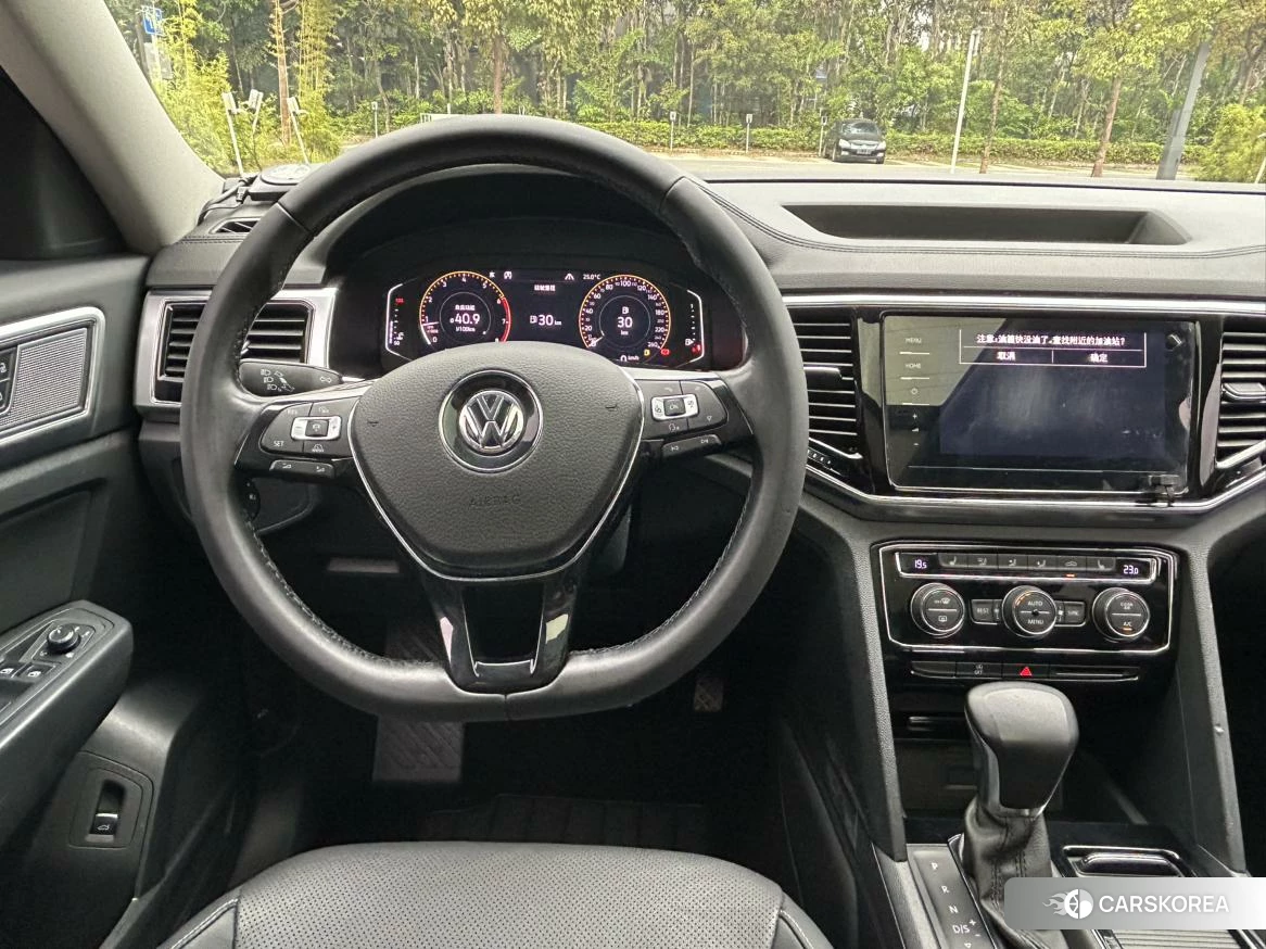 Volkswagen Tourang id 4453152 из Китая 19