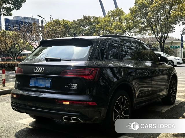 Audi Q5L id 3920746 из Китая 14