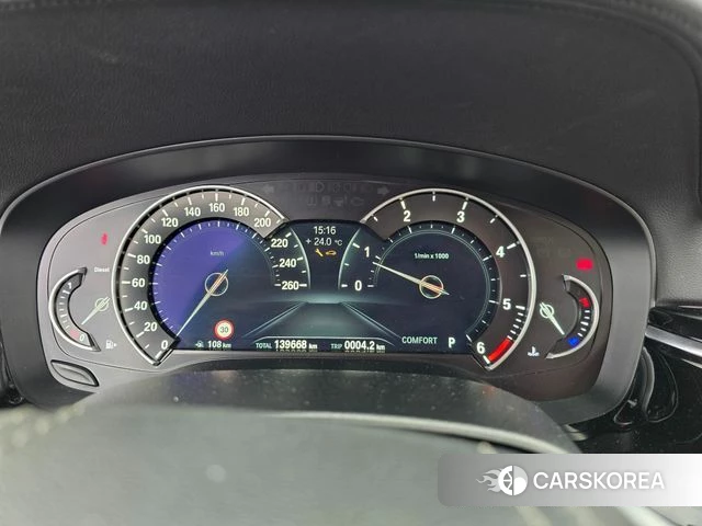 BMW 5 Series (G30) id 4491198 из Кореи 18