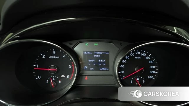 Kia The New Carnival id 3905677 из Кореи 17