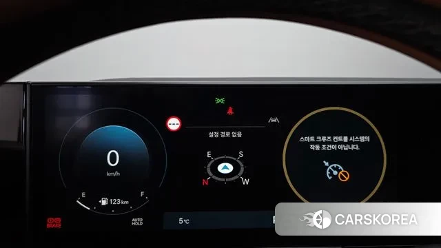 Hyundai Grandeur (GN7) id 3452543 из Кореи 18