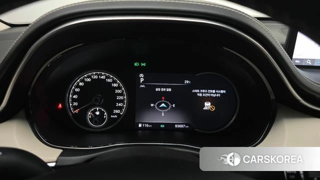 Genesis GV70 id 4383005 из Кореи 18