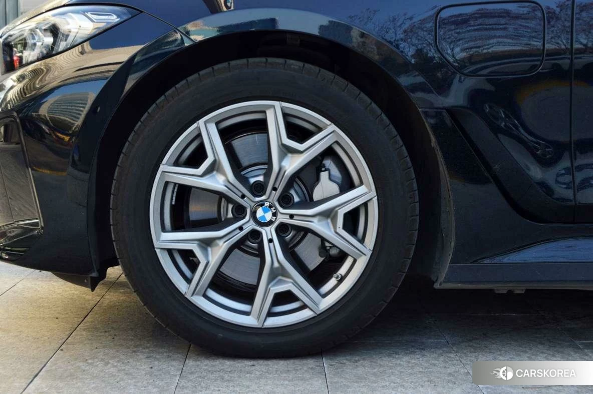 BMW i3 id 4492986 из Китая 11