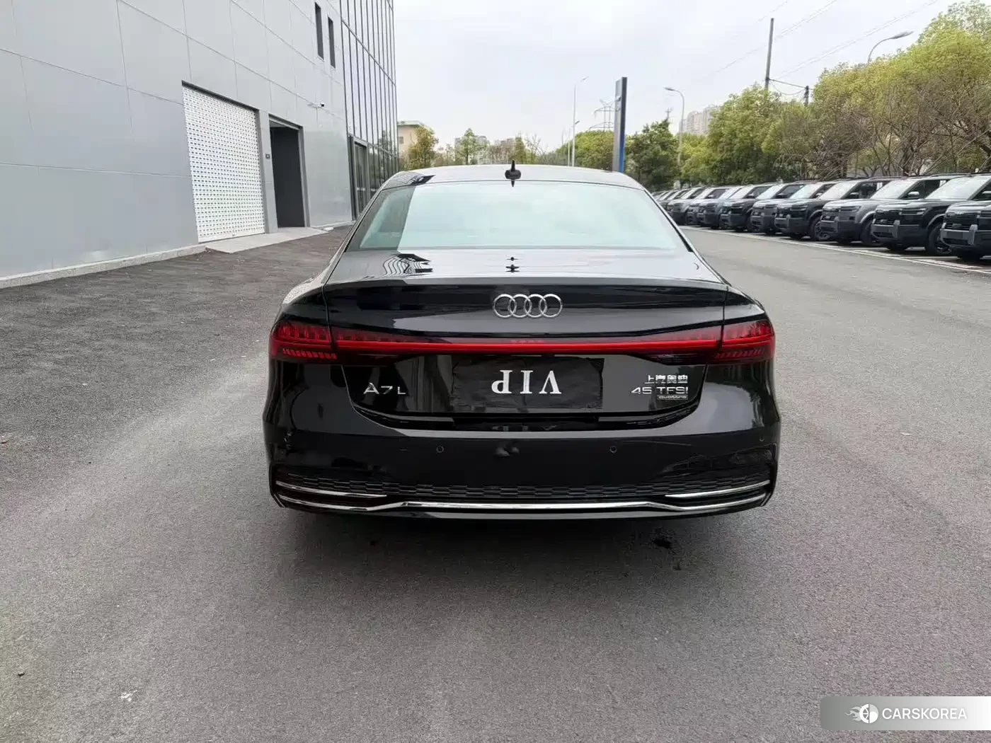 Audi A7L id 4553886 из Китая 10