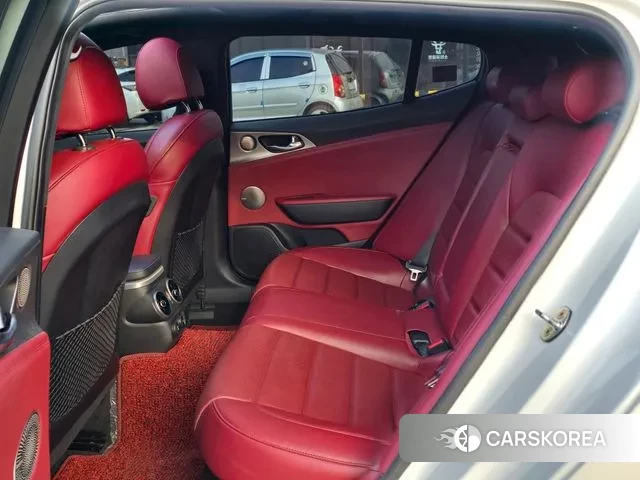 Kia Stinger id 3682698 из Кореи 18