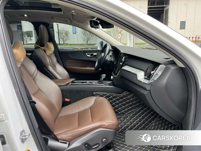 Volvo XC60 id 4227315 из Китая 9