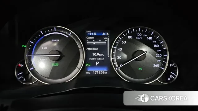 Lexus New ES300h id 3631863 из Кореи 18