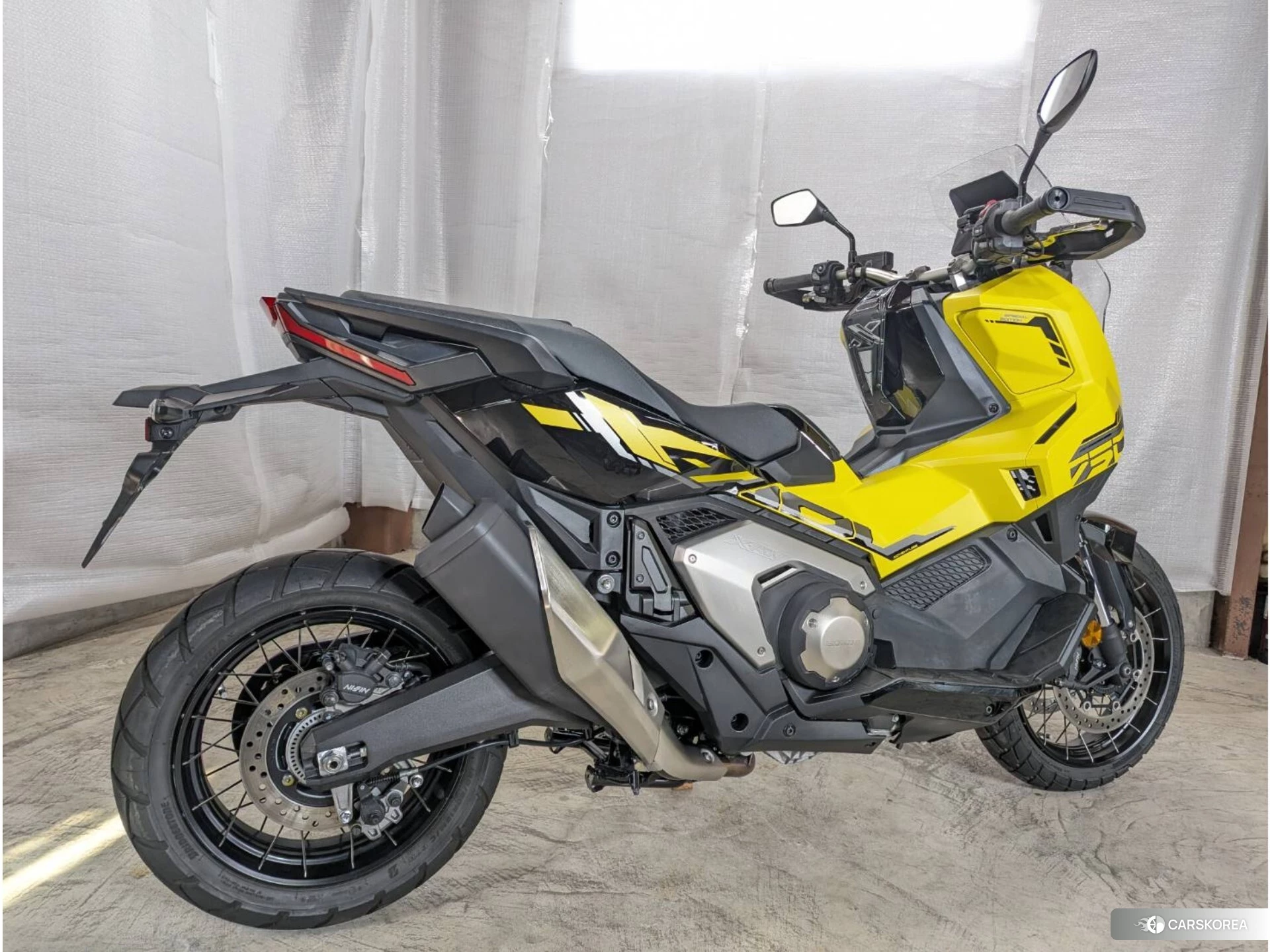 Проданный Honda X-ADV 750 id 4184884 из Японии, фото 9