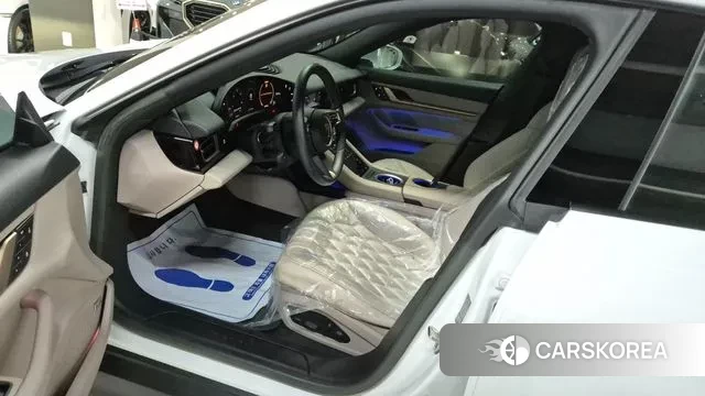 Porsche Taycan id 3342198 из Кореи 18