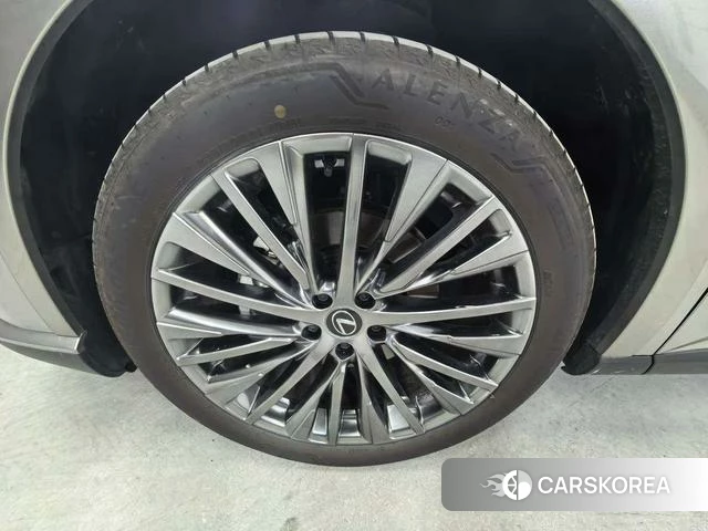 Lexus RX id 4238177 из Китая 13