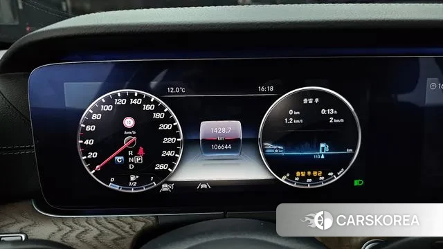 Mercedes-Benz E-Class W213 id 3736622 из Кореи 18