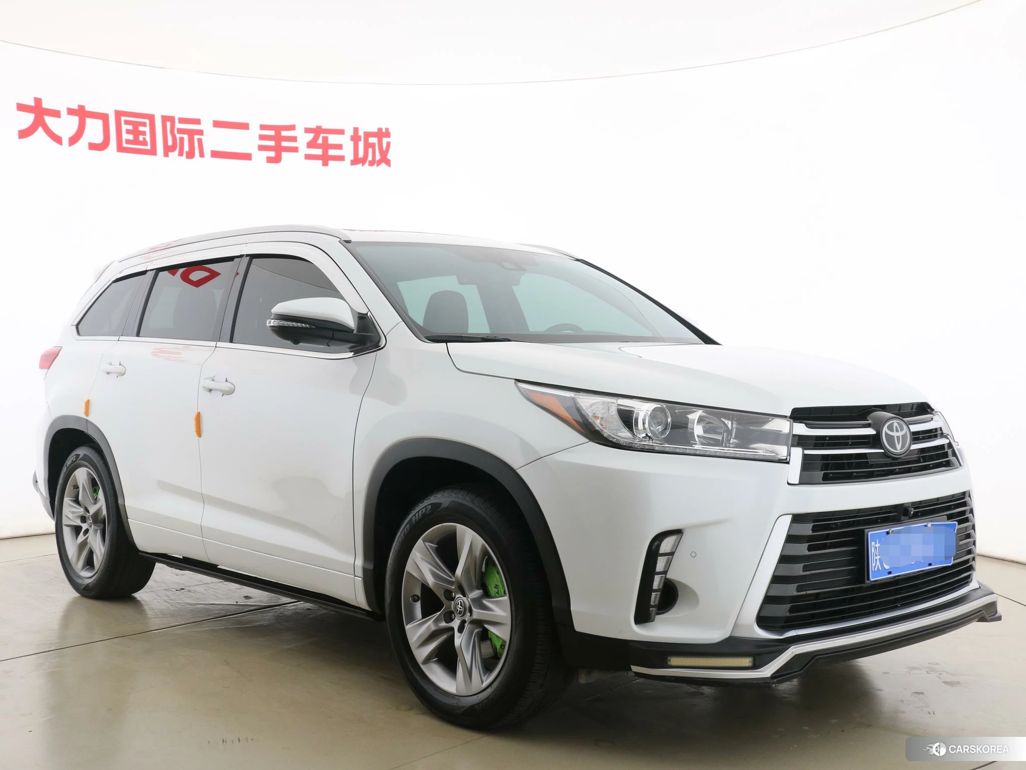 Toyota Highlander id 4473470 из Китая 14