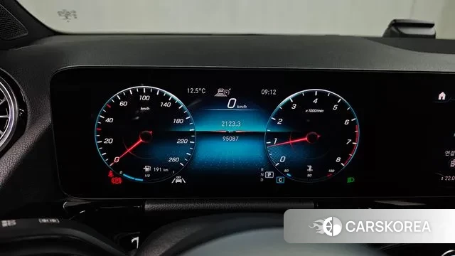 Mercedes-Benz GLA - Class H247 id 3621676 из Кореи 18