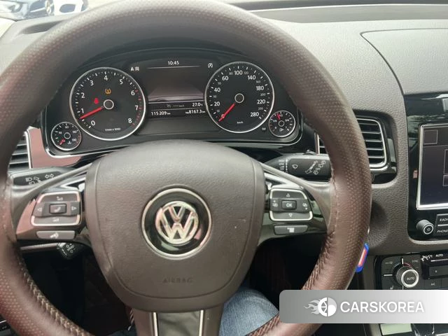 Volkswagen Touareg id 4208923 из Китая 10