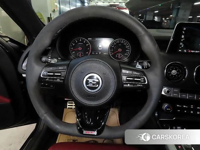 Kia Stinger id 4628733 из Кореи 18