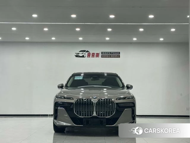 BMW i7 id 4239871 из Китая 8
