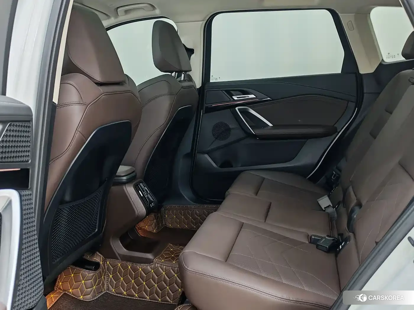 BMW X1 id 4669238 из Китая 16