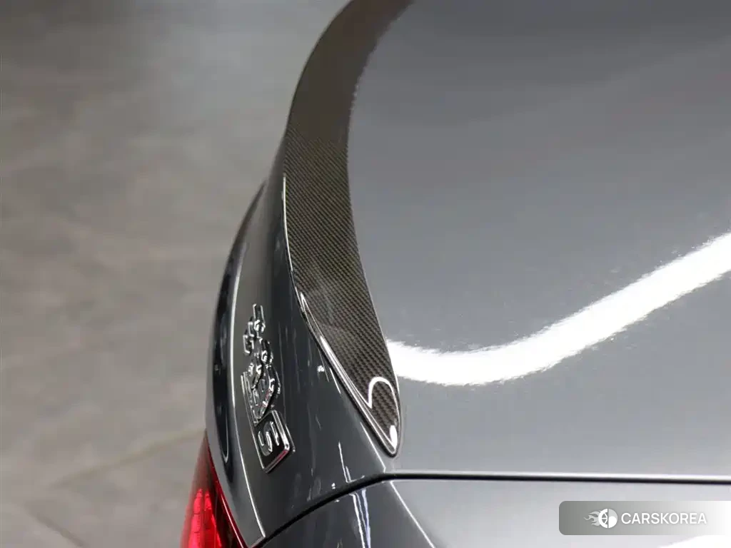 Mercedes-Benz E-class AMG id 4629185 из Китая 34