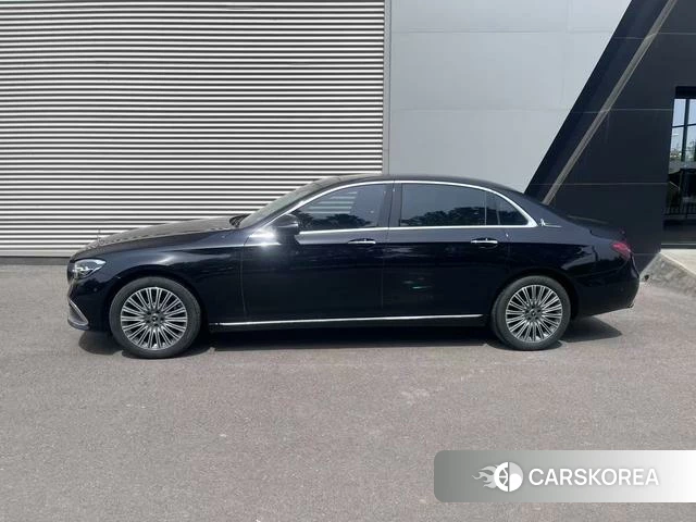Mercedes-Benz E-class id 4348416 из Китая 8