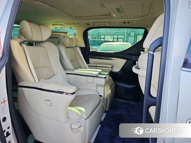 Toyota Wilfa id 4258441 из Китая 18