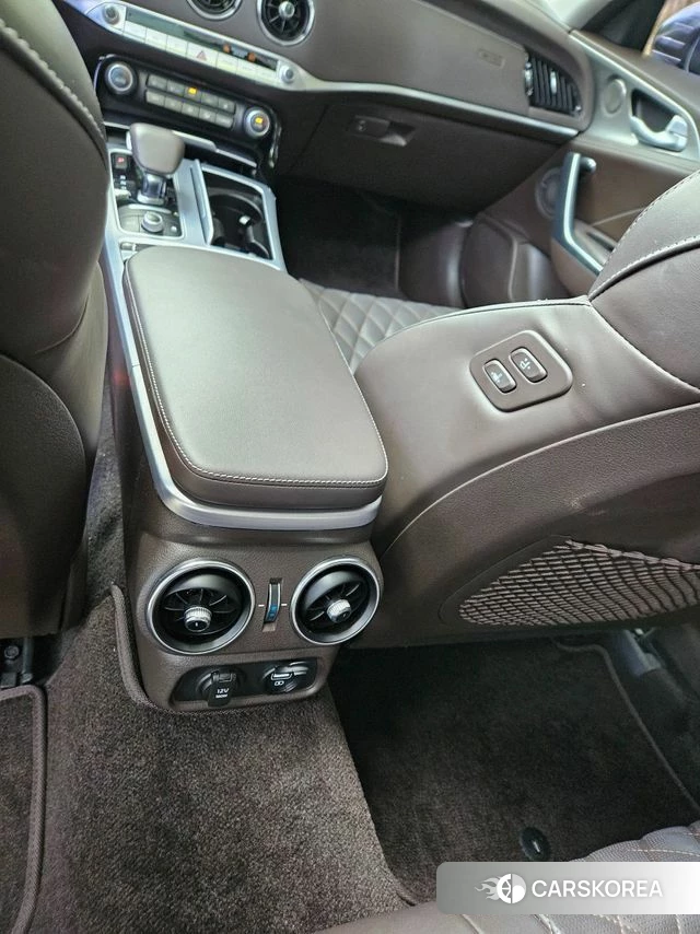 Kia Stinger Meister id 4383901 из Кореи 18