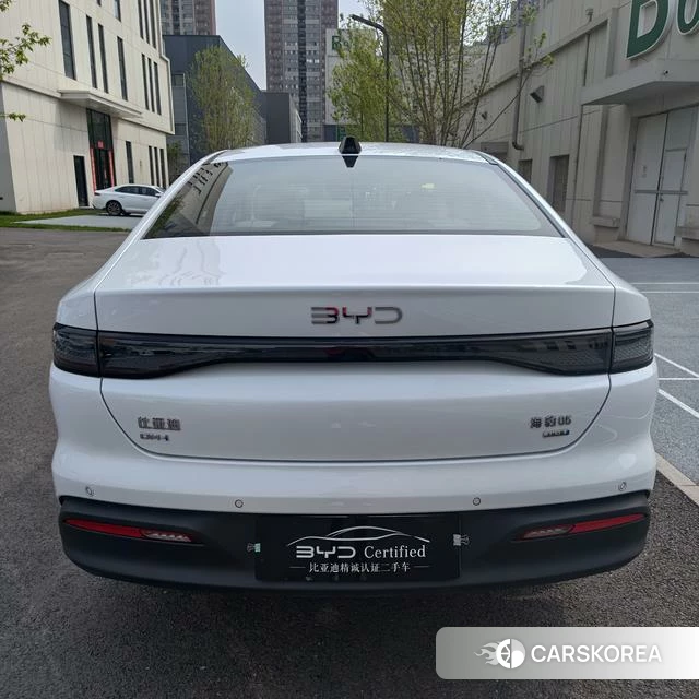 BYD Seal 05DM id 3939320 из Китая 17